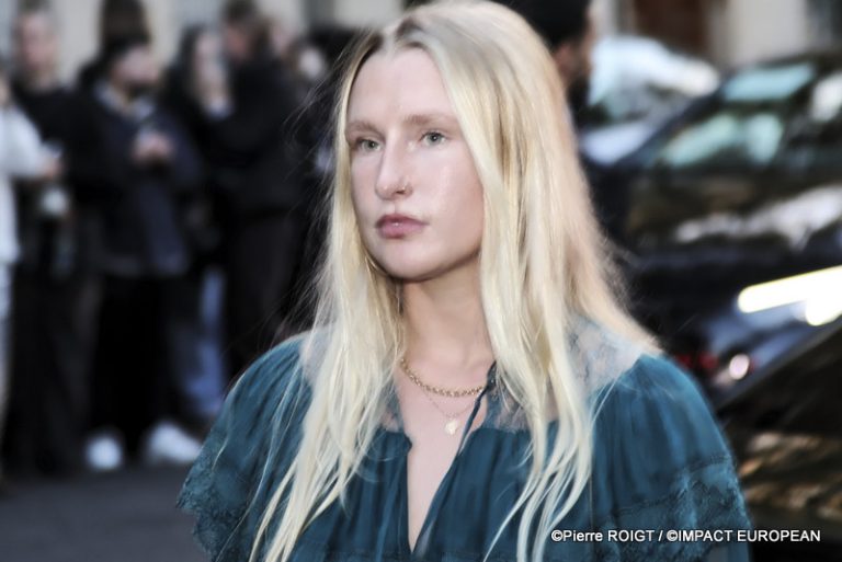 Chloe -FWParis oct2025 (21)
