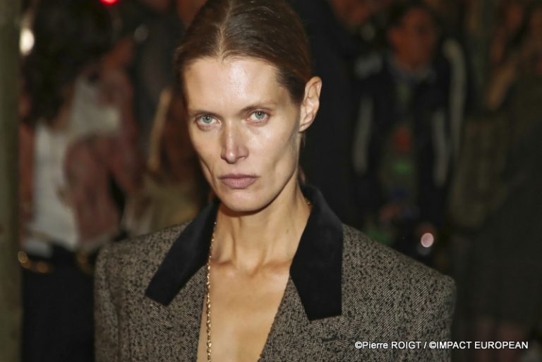 Chloe -FWParis oct2025 (4)