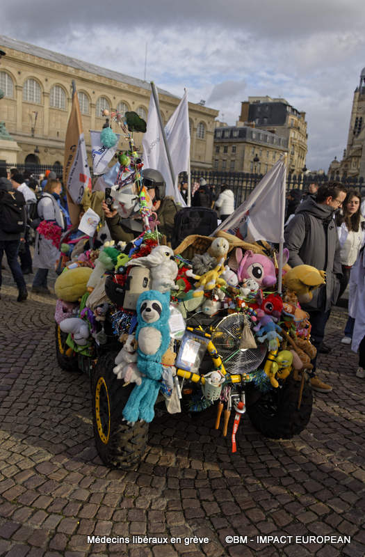 Manifestation medecins liberaux 0002