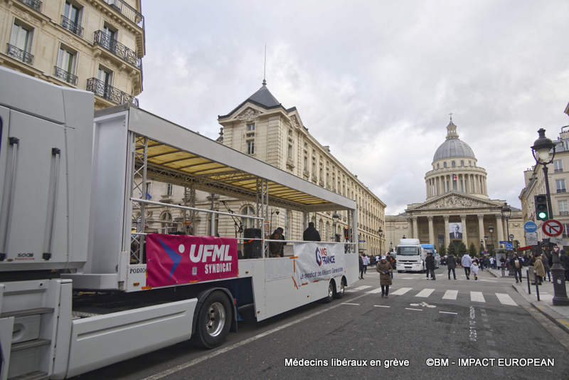 Manifestation medecins liberaux 0015