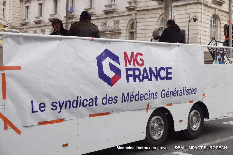 Manifestation medecins liberaux 0016