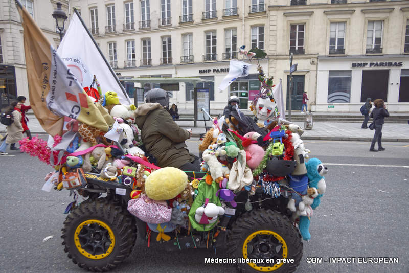 Manifestation medecins liberaux 0051