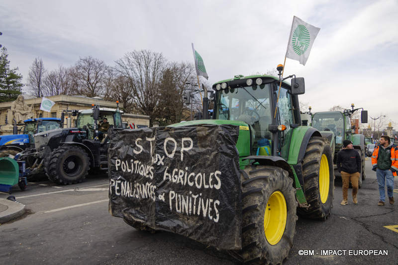 Tracteurs a Paris 0005