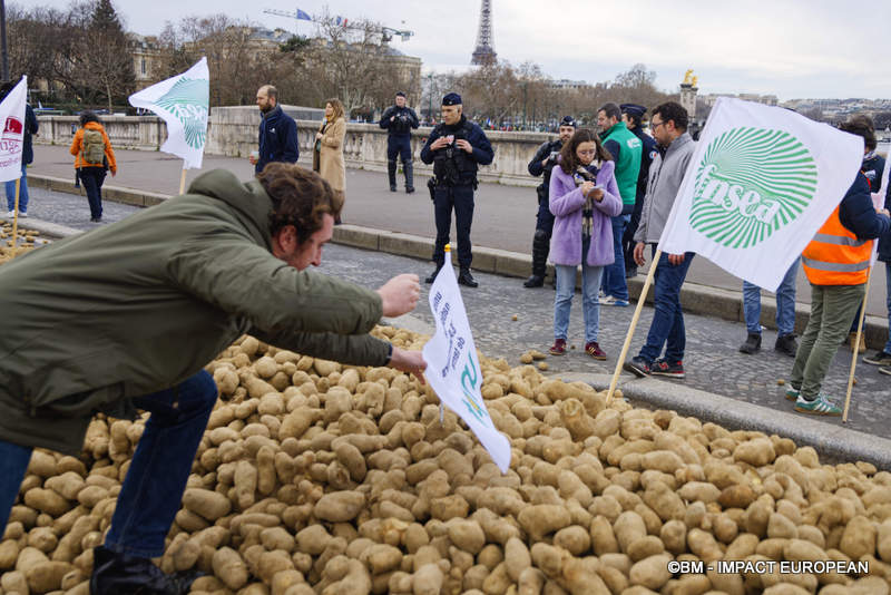 Tracteurs a Paris 0012