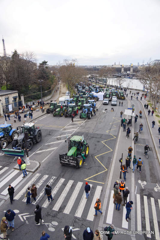 Tracteurs a Paris 0022