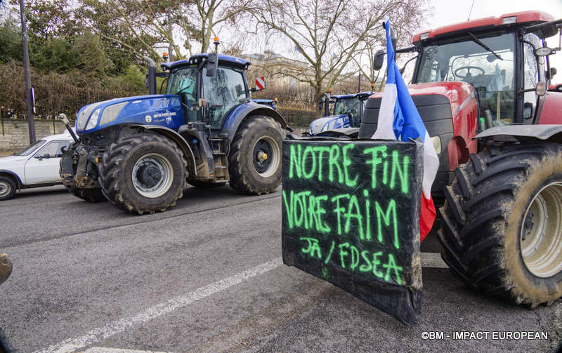 Tracteurs a Paris 0025