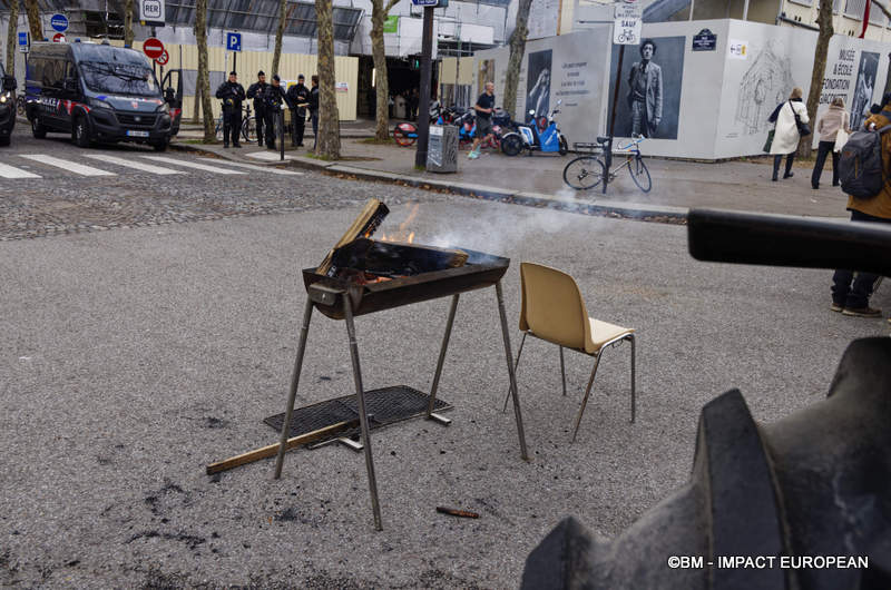 Tracteurs a Paris 0032