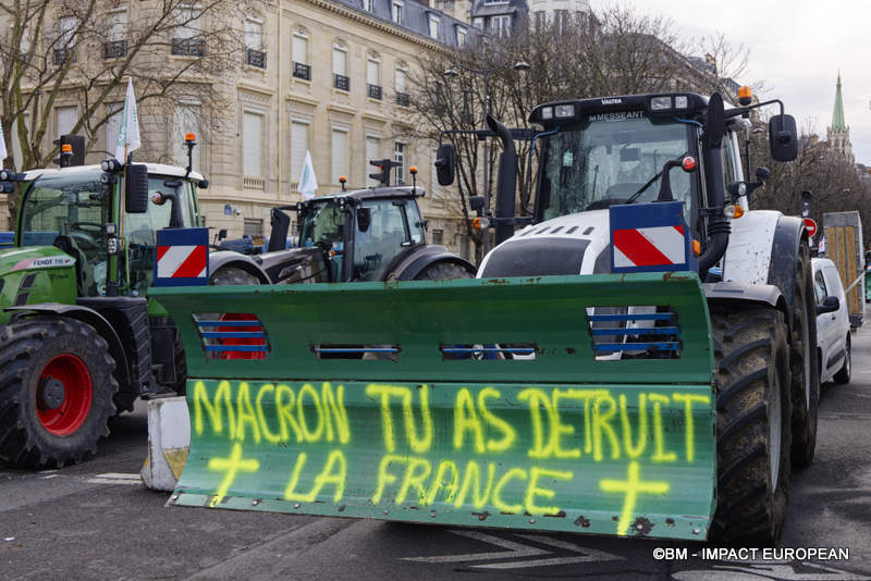 Tracteurs a Paris 0044