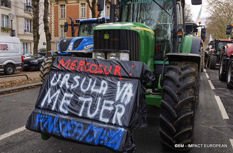 Tracteurs a Paris 0052