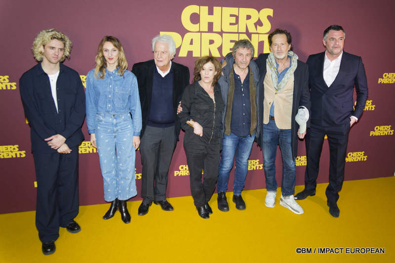 Thomas Solivérès, Pauline Clément,  André Dussollier, Armelle et Emmanuel Patron, Arnaud Ducret  à l’avant-première du film «Chers Parents »