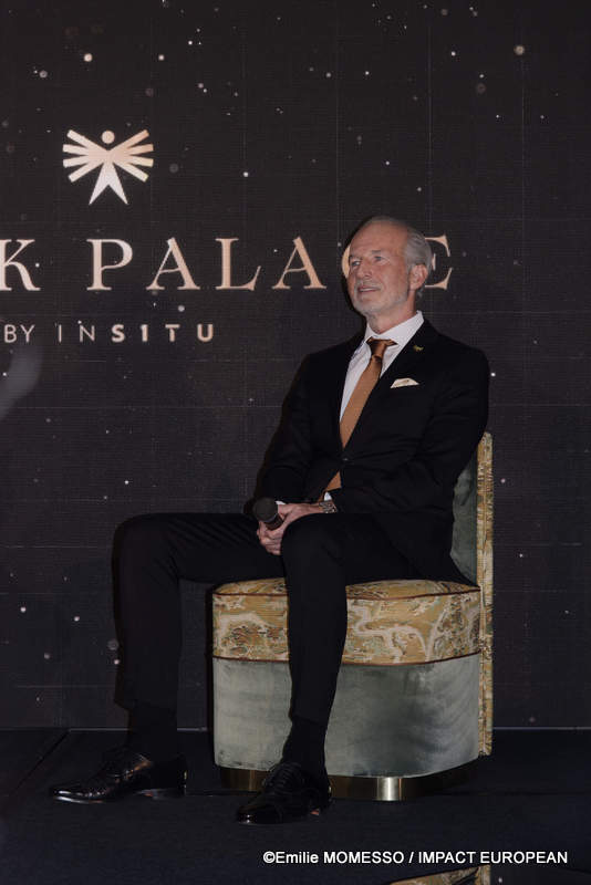 Work Palace Emilie Momesso 0016