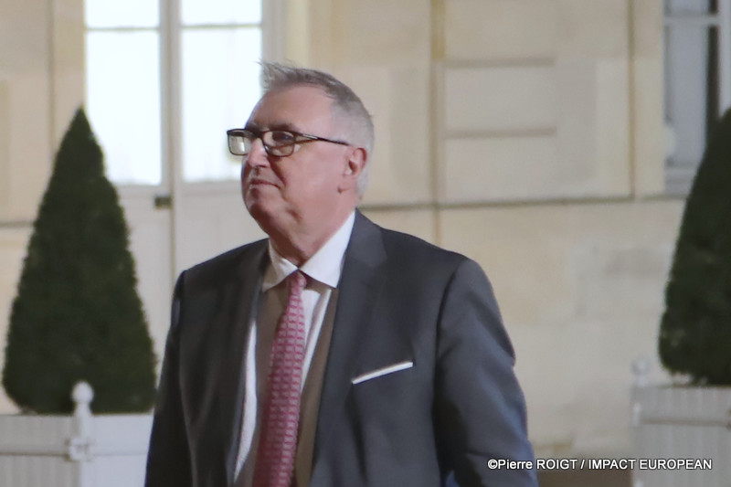 A27I3311Sommet AIEA - Paris