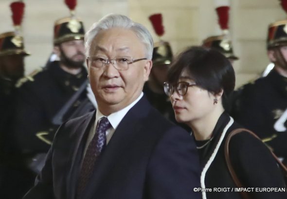 A27I3432Sommet AIEA - Paris