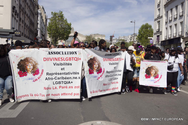 Marche lesbienne 007