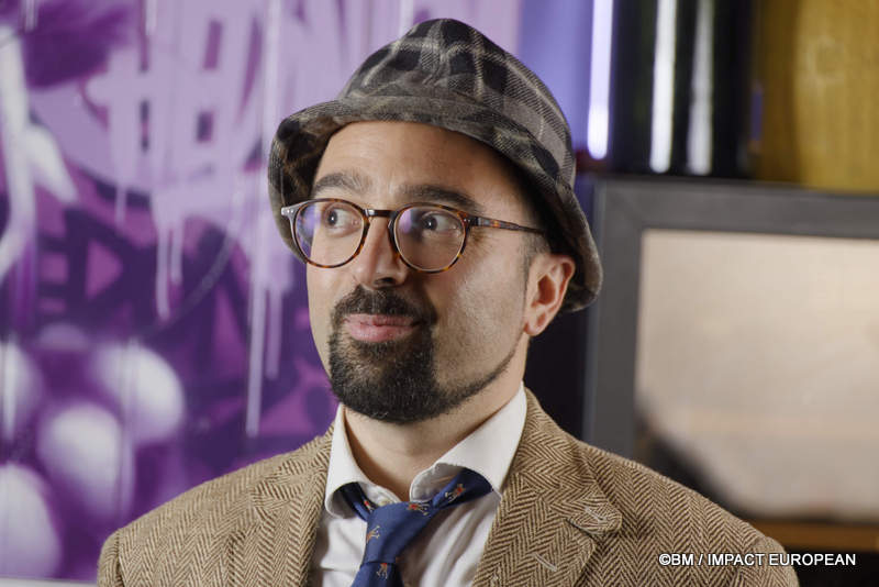 Show case Tonton Humanis