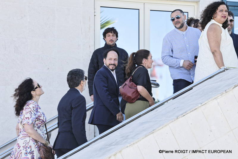 Azize Kabouche, Mounira Barbouch, Emma Boumali, Nedjim Bouizzoul, et Antoine Reinartz