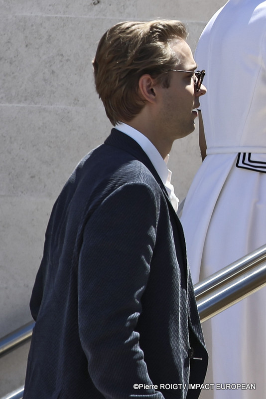 Edouard Philipponnat avant le photocall du film Propeller one-way night Coach ( Vol de nuiit pour Los Angelles ) Cannes Premiere le 16 mai 2026 au 79e Festival de Cannes, France. ©Pierre ROIGT / IMPACT EUROPEAN