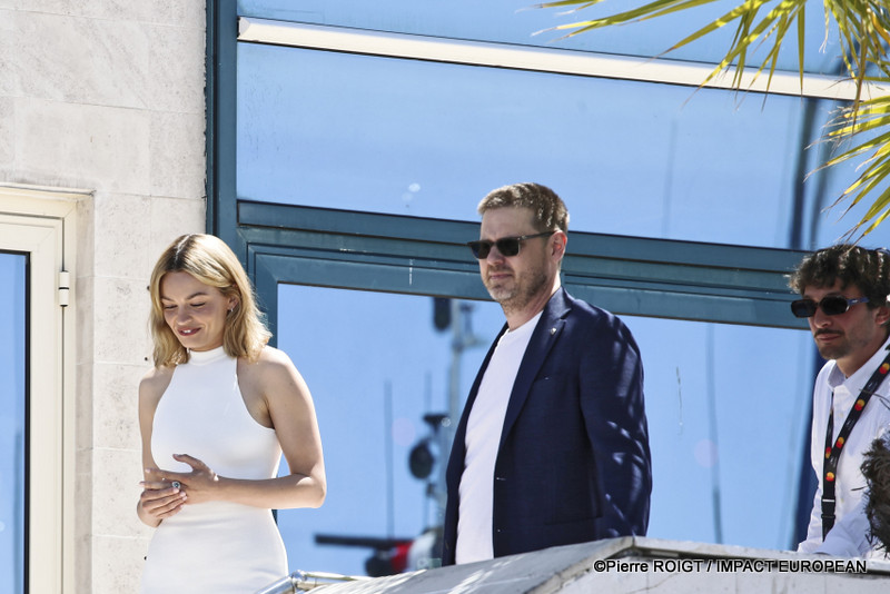 Emma Mackey et Tim Heidecker avant le photocall du film Full Phil (Hors Compétition), le 16 mai 2026 au 79e Festival de Cannes, France. ©Pierre ROIGT / IMPACT EUROPEAN