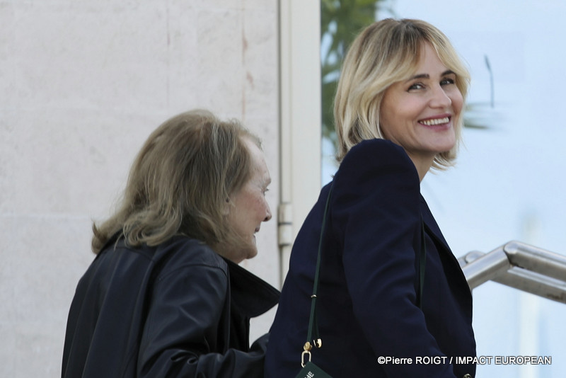 Annie Ernaux et Judith Godrèche, avant le photocall du film "Memoires de fille" Un certain regard  le 17 mai 2026 au 79e Festival de Cannes, France. ©Pierre ROIGT / IMPACT EUROPEAN