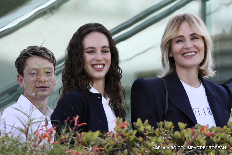 Victor Bonnel, Tess Barthelemy et Judith Godrèche, avant le photocall du film "Memoires de fille" Un certain regard  le 17 mai 2026 au 79e Festival de Cannes, France. ©Pierre ROIGT / IMPACT EUROPEAN
