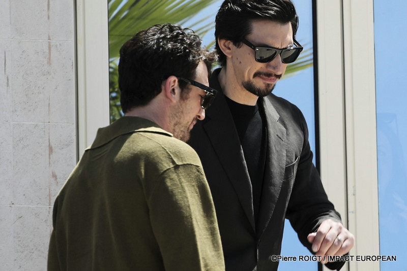 Miles Teller et Adam Driver avant le photocall du film "PAPER TIGER" - En Competition Cannes, France. ©Pierre ROIGT / IMPACT EUROPEAN