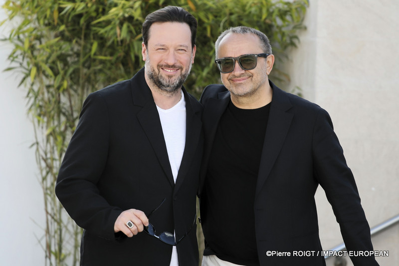 Dmitriy Mazurov et Andrey Zvyagintsev avant le photocall du film "MINOTAURE " - En Competition Cannes, France. ©Pierre ROIGT / IMPACT EUROPEAN