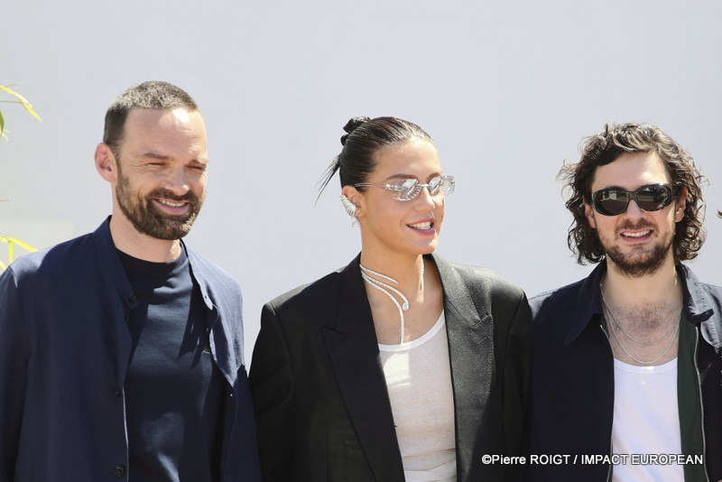 Alban Lenoir, Adele Exarchopoulos et Vincent Lacoste avant le photocall du film "MARIAGE AU GOUT D'ORANGE" - Cannes Première Cannes, France. ©Pierre ROIGT / IMPACT EUROPEAN