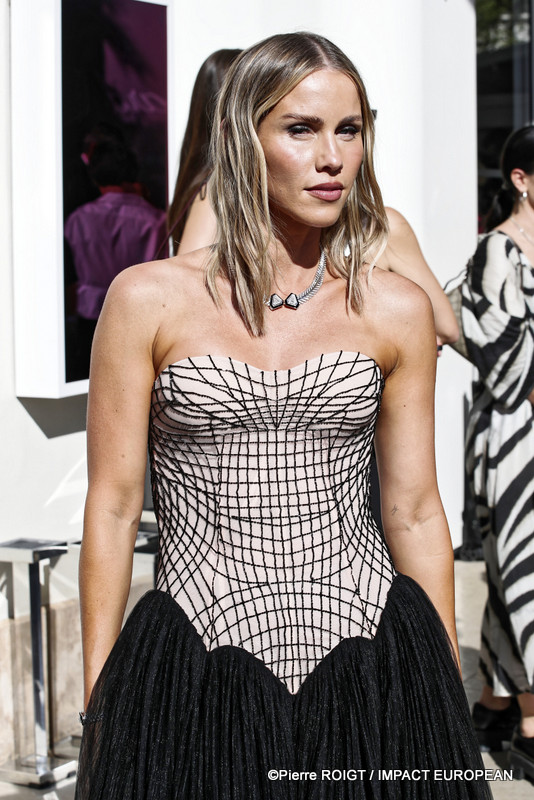 VANITY FAIR (23)
