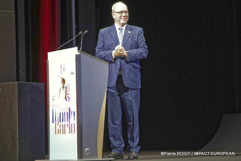 Albert de Monaco lance le Festival de télévision de Monte-Carlo