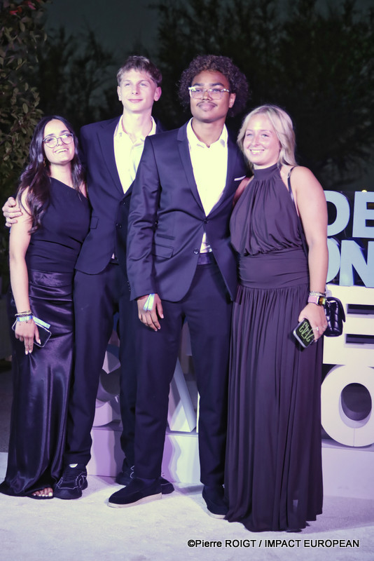 A27I7216photocall