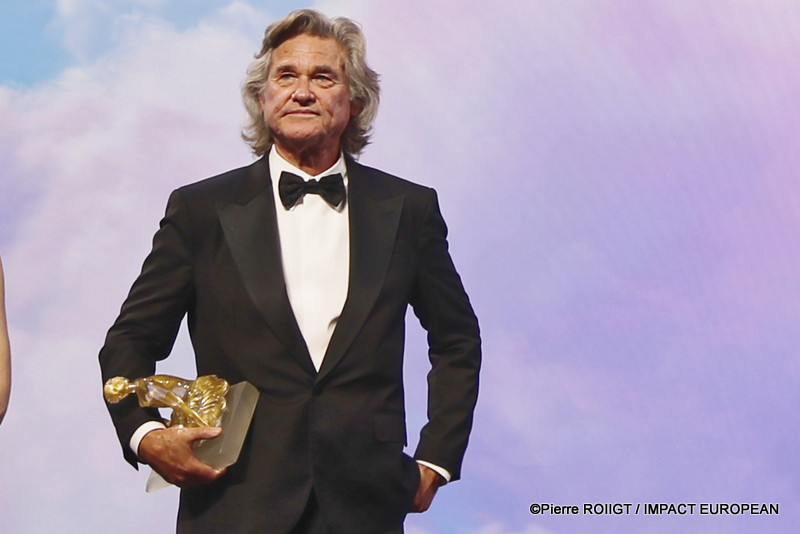 A27I9672CRYSTAL NIMPH Kurt RUSSEL