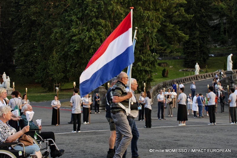 _DSC0807Processions de Lourdes
