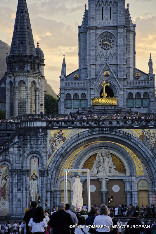 _DSC0817Processions de Lourdes