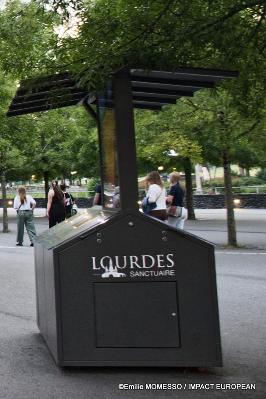_DSC0887Processions de Lourdes