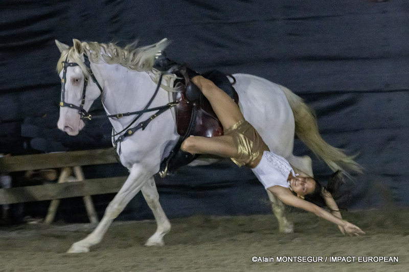Spectacle Equinoche : à l'écurie de Pachka à Castelmayran