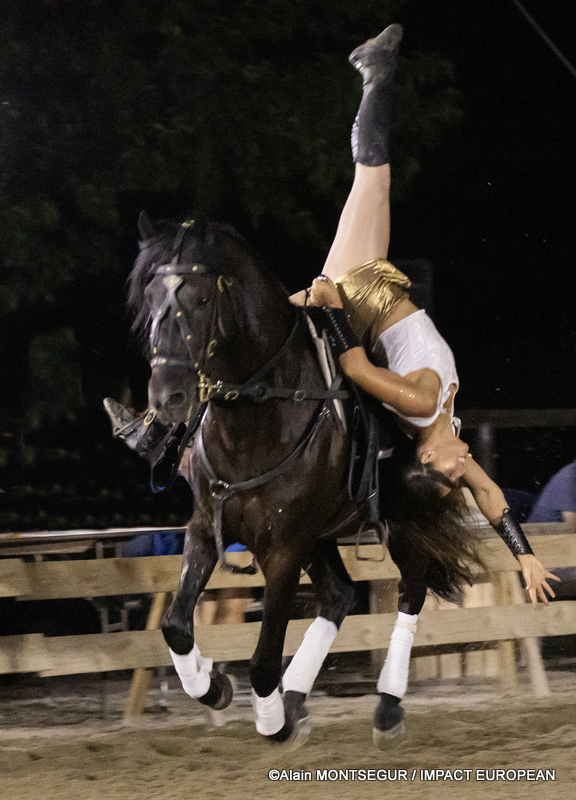 Spectacle Equinoche : à l'écurie de Pachka à Castelmayran
