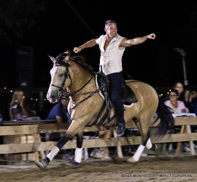 Laurent Douziech sectacle à Équi’noche, le 29 août 2026 à Castelmayran.