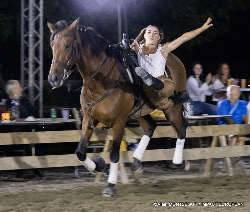 Spectacle Equinoche : à l'écurie de Pachka à Castelmayran