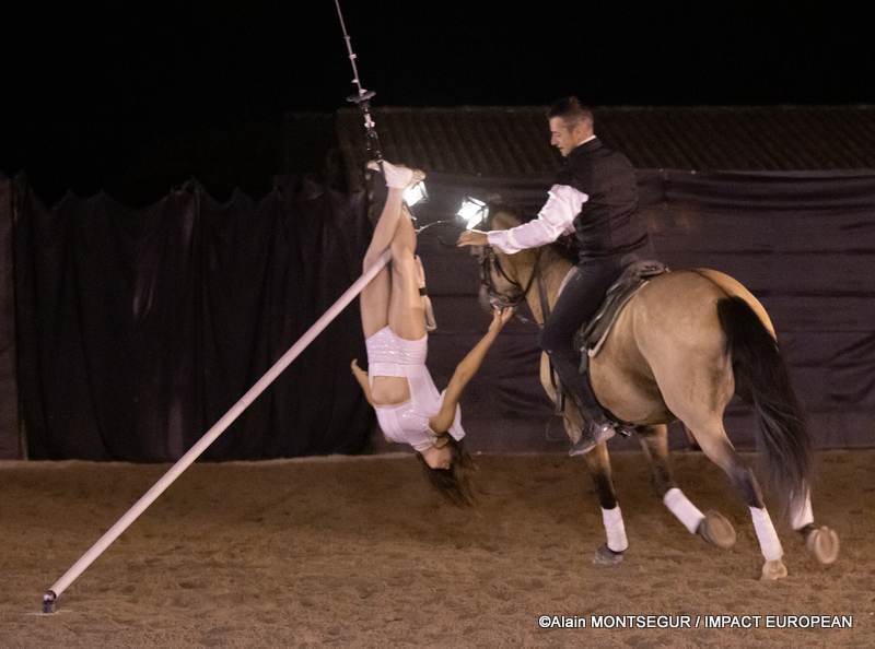 Spectacle Equinoche : à l'écurie de Pachka à Castelmayran