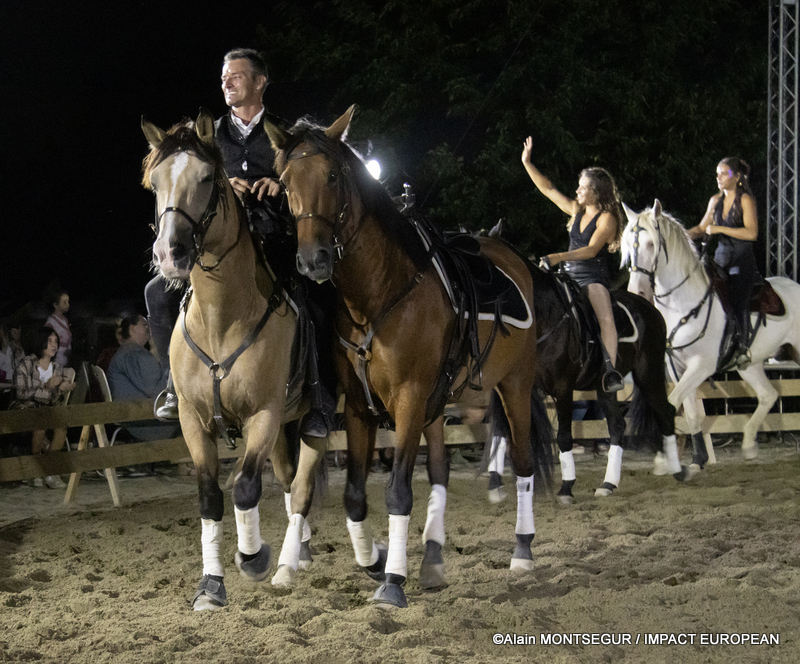 Spectacle Equinoche : à l'écurie de Pachka à Castelmayran
