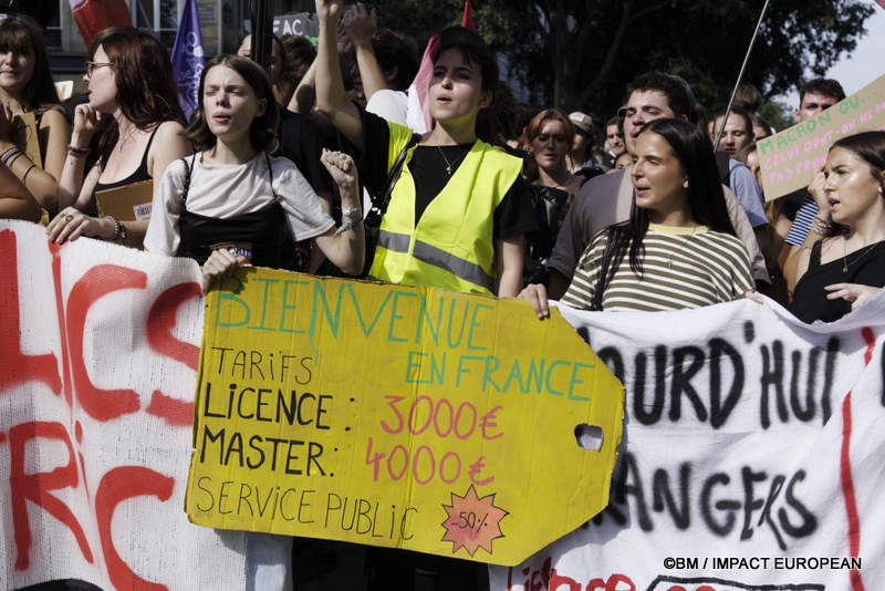 Manifestation intersyndicale 008