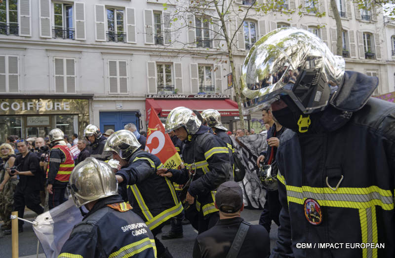 Manifestation intersyndicale 072