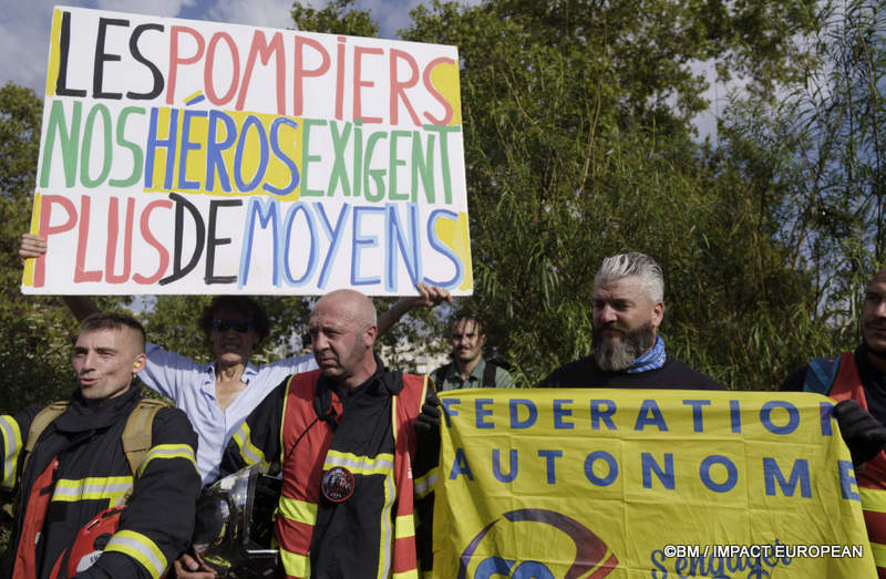 Manifestation intersyndicale 077