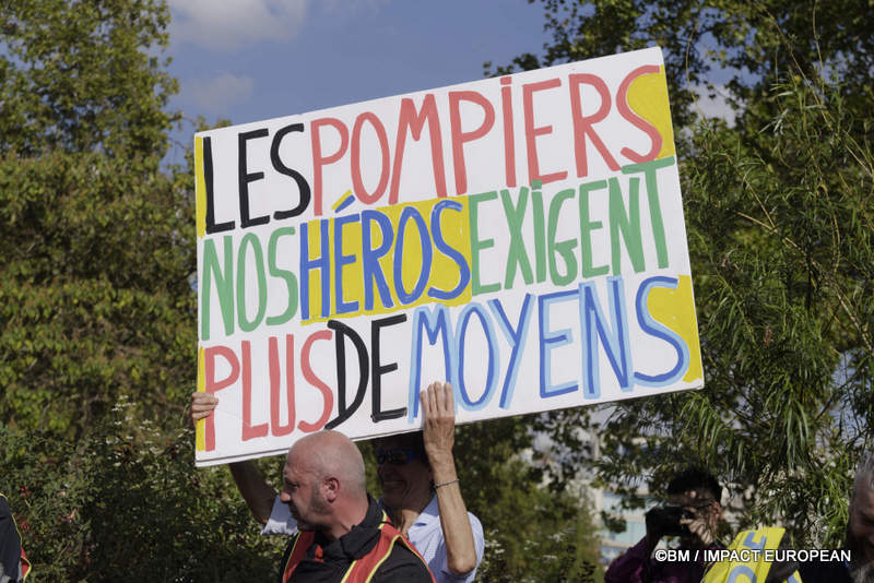 Manifestation intersyndicale 081