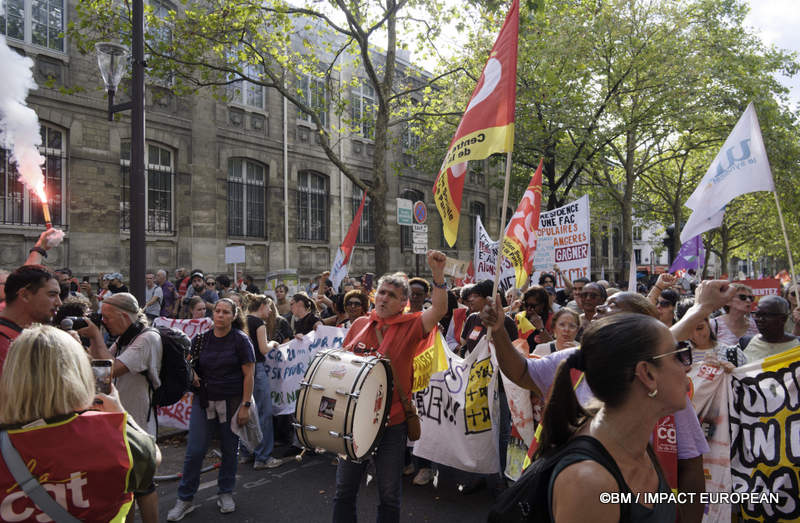 Manifestation intersyndicale 086