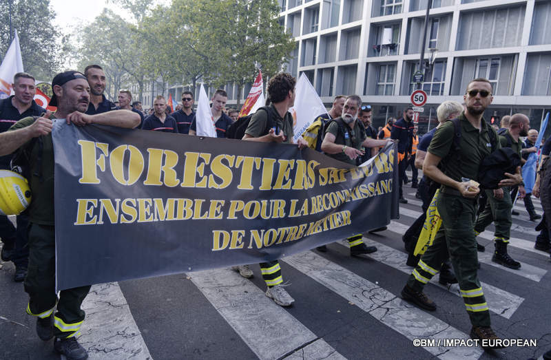 Manifestation intersyndicale 100