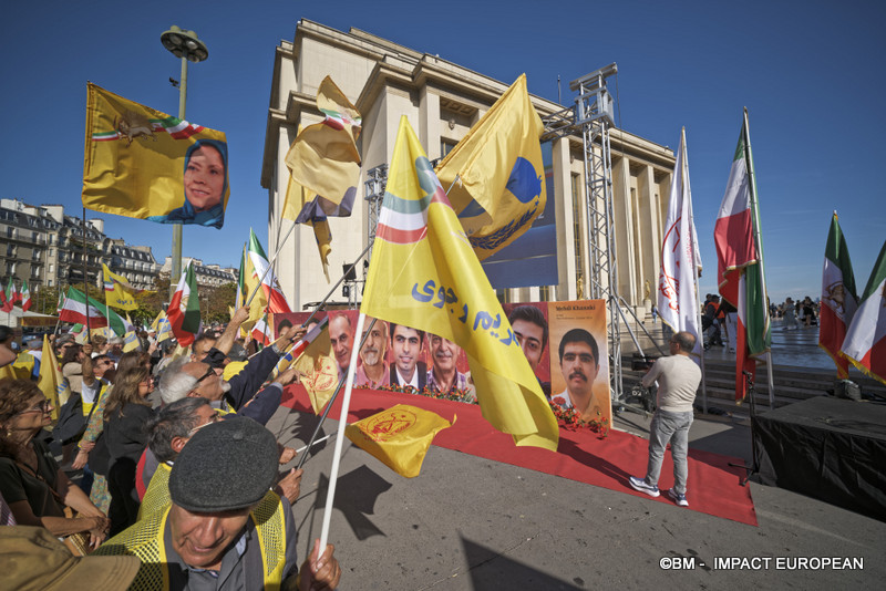 Rassemblement droits du peuple iranien 015