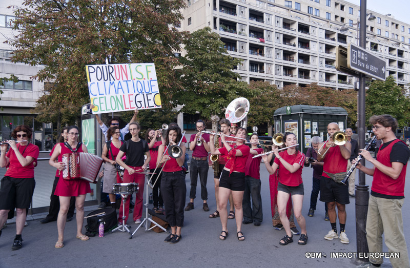 Rassemblement urgence climatique 002