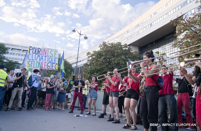 Rassemblement urgence climatique 014