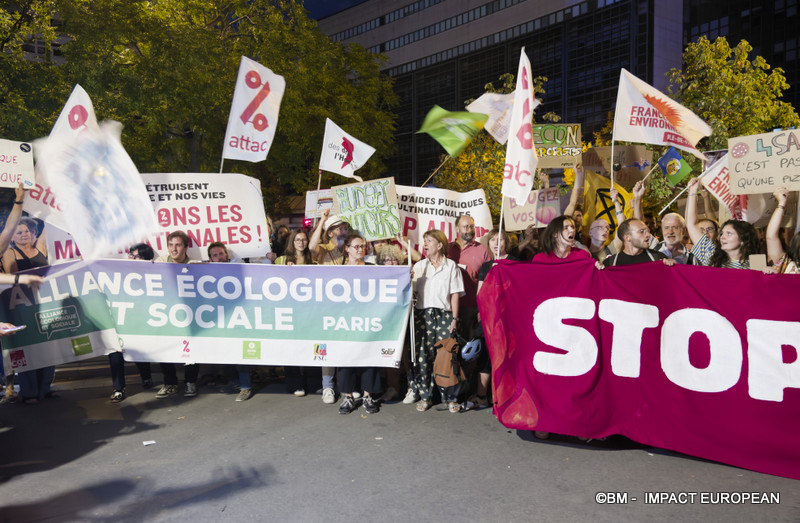 Rassemblement urgence climatique 039